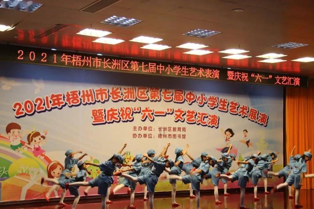 戈尔巴乔夫与赫鲁晓夫安葬在了一起,苏联在哪里安葬?